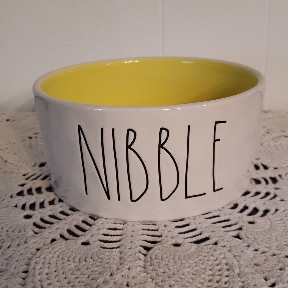 EUC Rae Dunn Pet Bowl / Pet Dish - "NIBBLE"